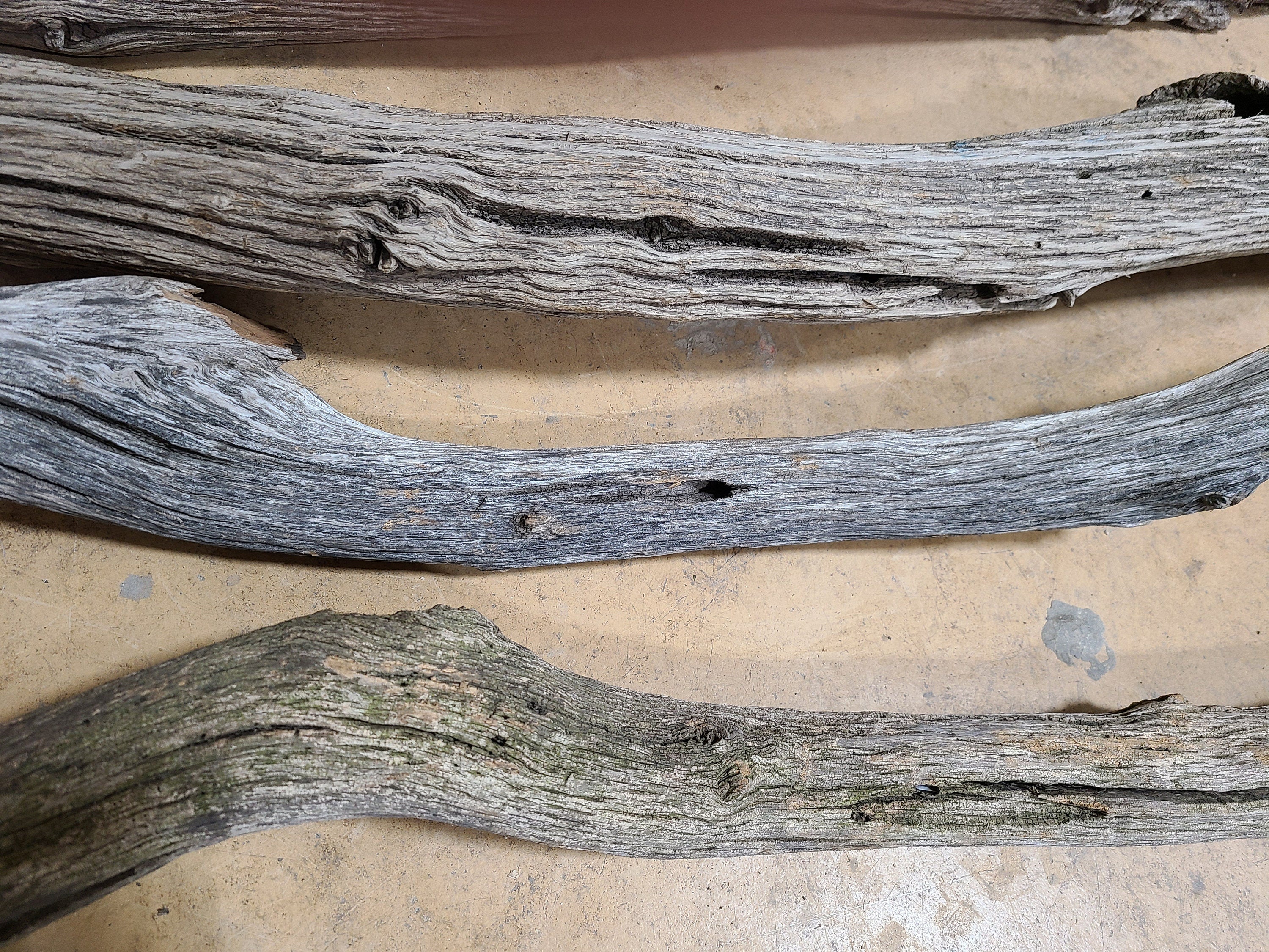 Thick Groot Textured Driftwood Pole