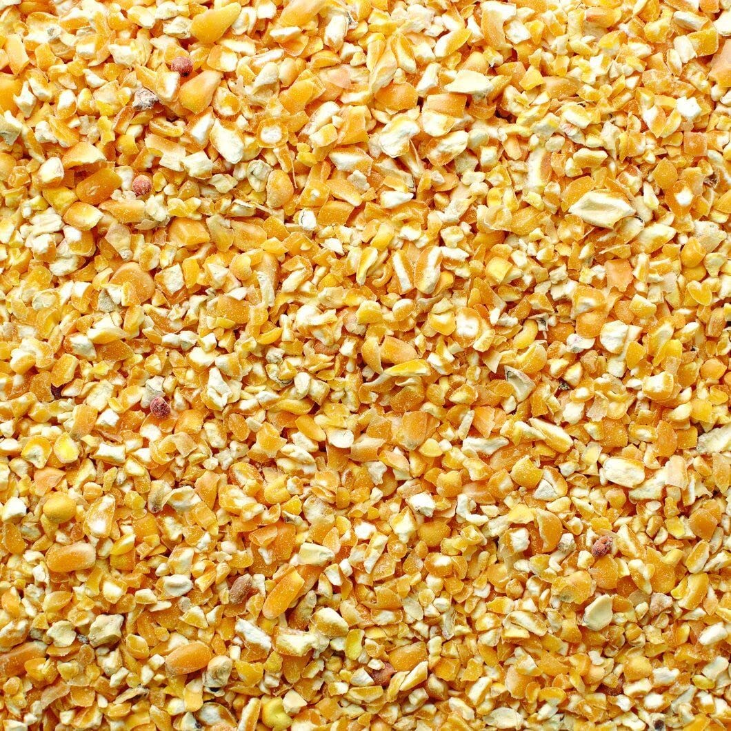 CZ Grain Premium Cracked Corn Feed for Deer, Squirrels, Birds, Beef Cattle, Wildlife